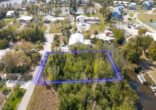 3rd image of 5350 Marina Dr, Bokeelia, FL 33922 | MLS# 2026010633