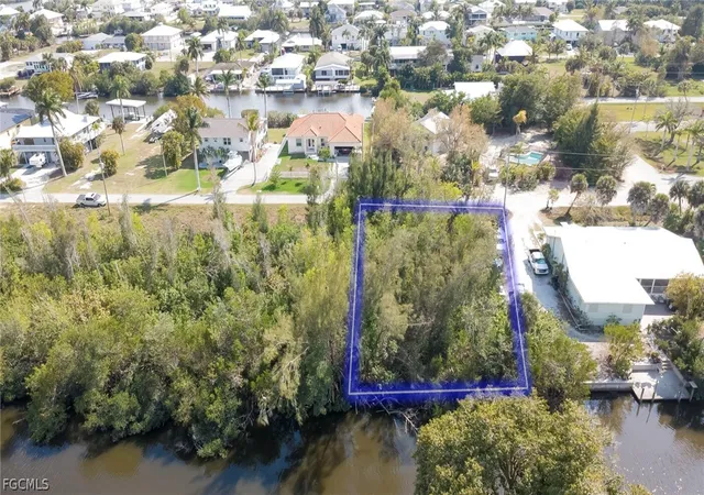 5th image of 5350 Marina Dr, Bokeelia, FL 33922 | MLS# 2026010633
