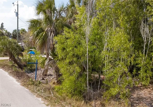 9th image of 5350 Marina Dr, Bokeelia, FL 33922 | MLS# 2026010633