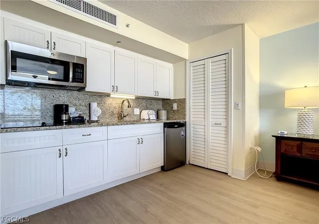 Homes for sale in Fort Myers Beach, FL | 140 Estero Blvd, Fort Myers Beach, FL 33931