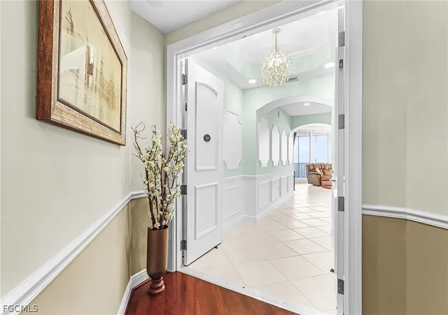 2nd image of 2104 W First St, Fort Myers, FL 33901