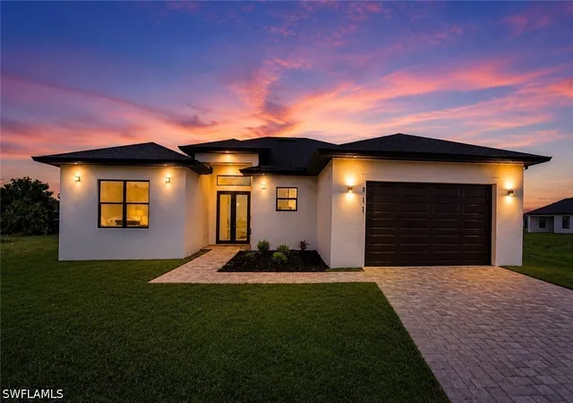 1st image of 811 Dartmouth Ct, Lehigh Acres, FL 33974 | MLS# 226009910