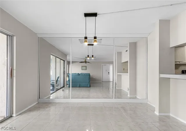 Listing Photo 5 - Condo for sale in building located at 4105 Se 19Th Pl, Cape Coral, FL 33904 - Unit #101