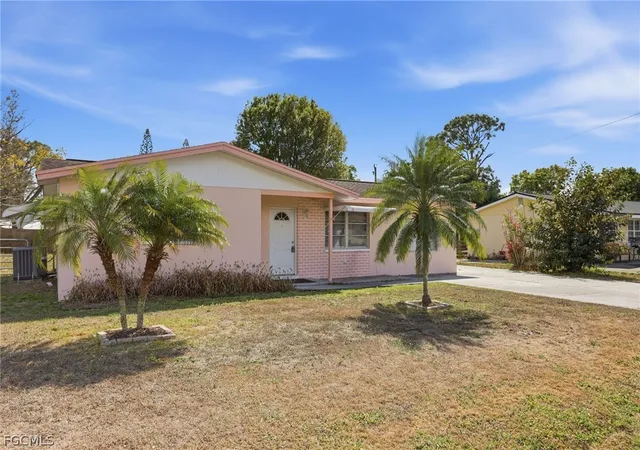2nd image of 13419 Fourth St, Fort Myers, FL 33905 | MLS# 2026011152