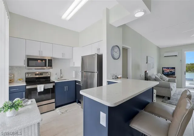 4th image of 1170 Edington Pl #B3, Marco Island, FL 34145 | MLS# 226009768