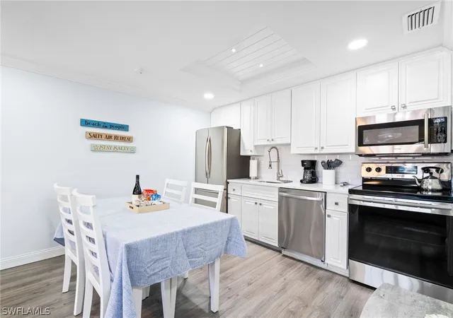 Photo 3 of Condo for sale at 5320 Treetops Dr #I, Naples, FL 34113 | MLS# 226009890 | Listing updated on 2026-05-18