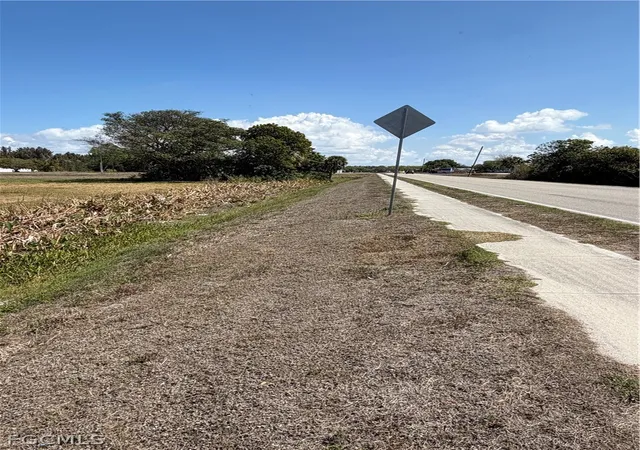 4th image of 1848 Davidson Rd, Clewiston, FL 33440 | MLS# 2026011261