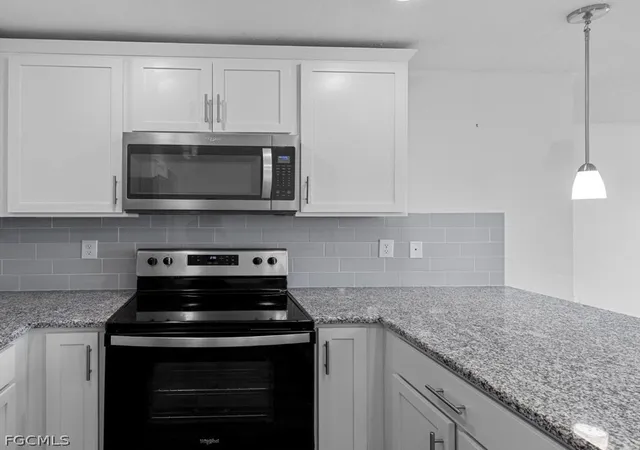 5th image of 15110 Caspian Term Ct #102, North Fort Myers, FL 33917 | MLS# 2026011285