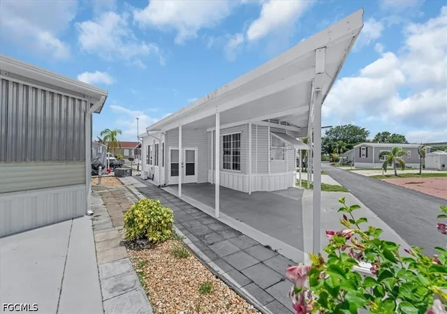 2nd image of 1159 Daniels Rd #74, Moore Haven, FL 33471 | MLS# 2026011295