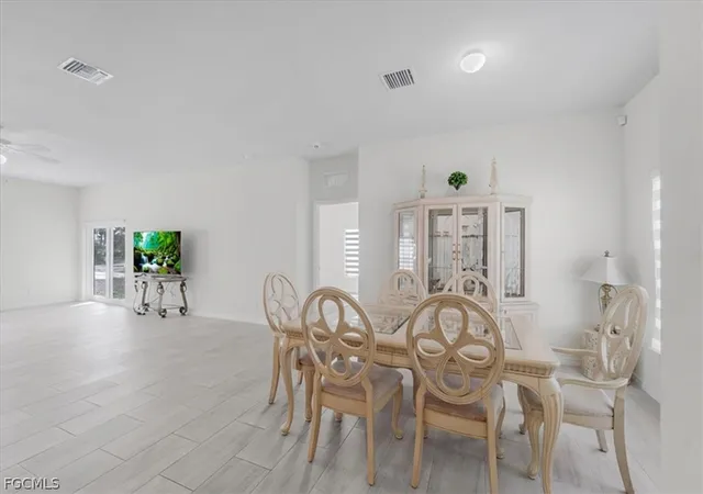 3rd image of 6040 Kumquat Cir, Labelle, FL 33935 | MLS# 2026011300