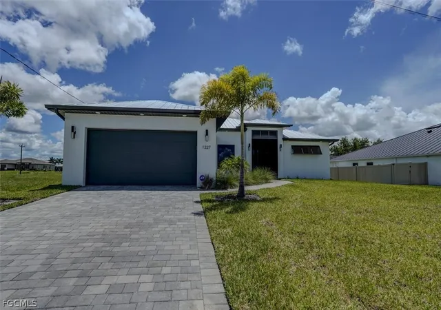 4th image of 1227 Nw 40Th Pl, Cape Coral, FL 33993 | MLS# 2026011311