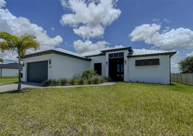 5th image of 1227 Nw 40Th Pl, Cape Coral, FL 33993 | MLS# 2026011311