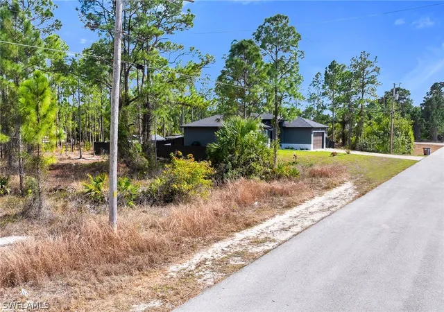 12th image of 191 Verdun Ave, Lehigh Acres, FL 33974 | MLS# 226010021