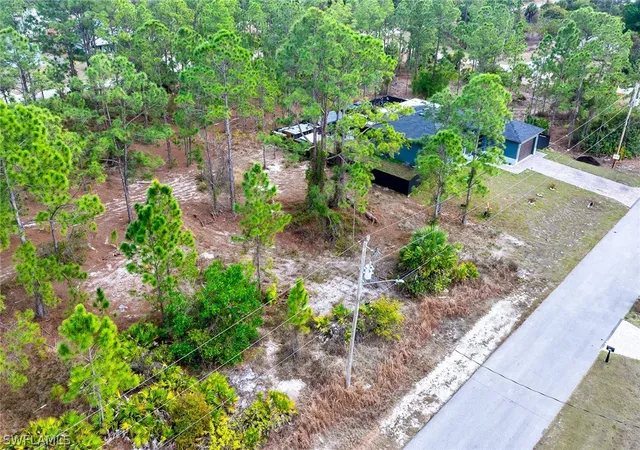 2nd image of 191 Verdun Ave, Lehigh Acres, FL 33974 | MLS# 226010021