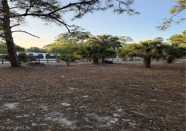 4th image of 535 N Kennel St, Clewiston, FL 33440 | MLS# 2026011398
