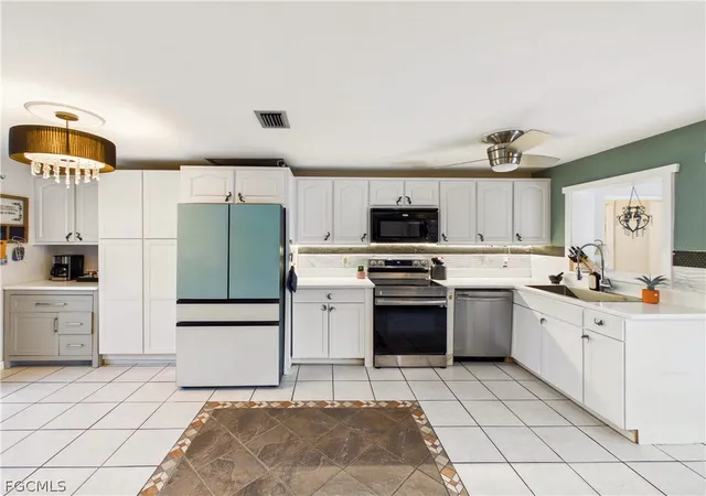 Photo 4 of Sale Pending at 1704 Cascade Way, North Fort Myers, FL 33917 | MLS# 2026011414 | Listing updated on 2026-07-13