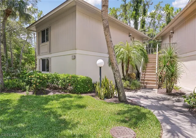 1st image of 15 Bob Over Link Ct, Naples, FL 34105