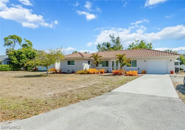 Photo 2 of Sale Pending at 27104 Jarvis Rd, Bonita Springs, FL 34135 | MLS# 226007433 | Listing updated on 2026-08-28