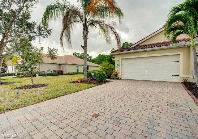 Homes for sale in Alva, FL | 15216 Ligustrum Ln, Alva, FL 33920 | MLS# 2026011499