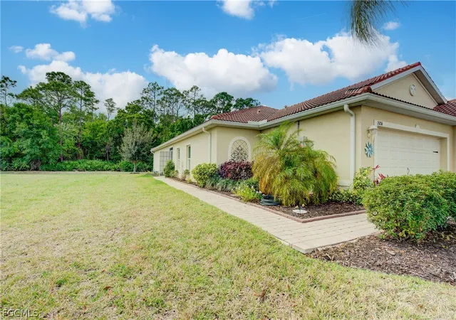 Homes for sale in Alva, FL | 15216 Ligustrum Ln, Alva, FL 33920 | MLS# 2026011499