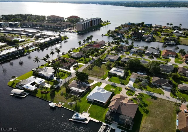 Photo 3 of Land for sale at 4403 Se 19th Avenue, Cape Coral, FL 33904 | MLS# 2026011538 | Listing updated on 2026-03-19