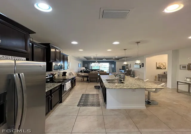 4th image of 3574 Bridgewell Ct, Fort Myers, FL 33916 | MLS# 2026011597