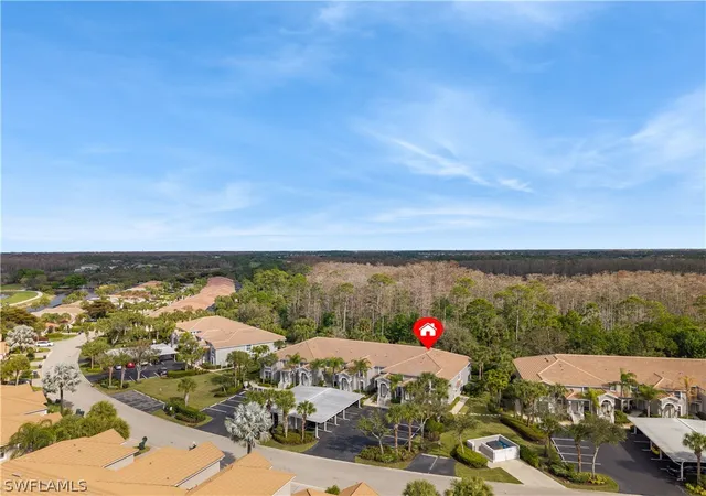 3rd image of 9575 Hemingway Ln, Fort Myers, FL 33913
