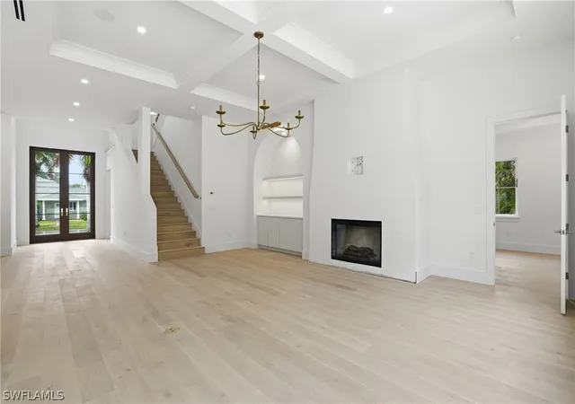 5th image of 732 12Th St N, Naples, FL 34102 | MLS# 226010314
