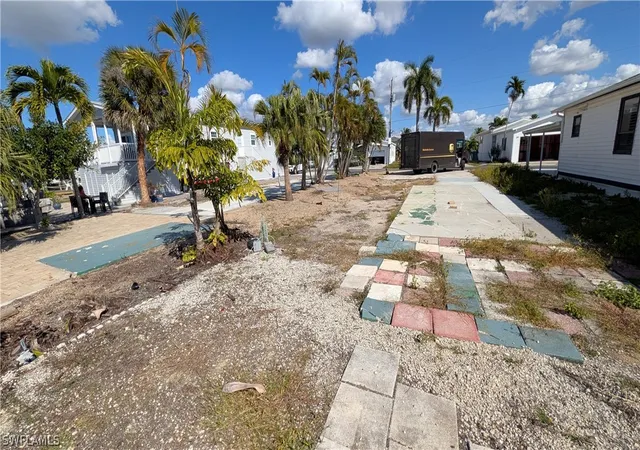 4th image of 58 Nancy Ln, Fort Myers Beach, FL 33931 | MLS# 226010656
