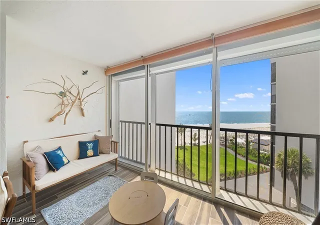 Listing Photo 2 - Condo for sale in building located at 25820 Hickory Blvd, Bonita Springs, FL 34134 - Unit #402