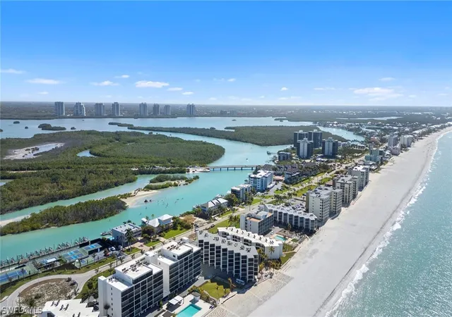 Listing Photo 5 - Condo for sale in building located at 25820 Hickory Blvd, Bonita Springs, FL 34134 - Unit #402