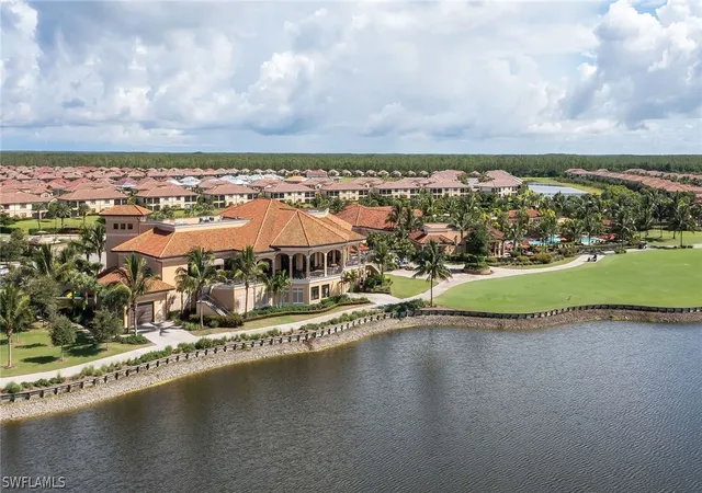 Listing Photo 2 - Condo for sale in building located at 17271 Cherrywood Ct, Bonita Springs, FL 34135 - Unit #8701