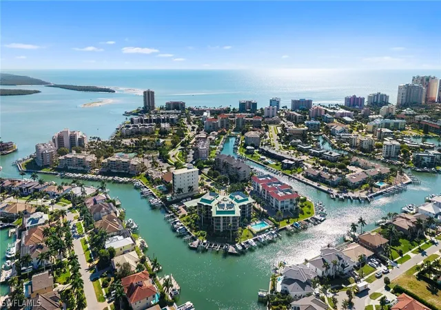 2nd image of 845 Collier Ct, Marco Island, FL 34145