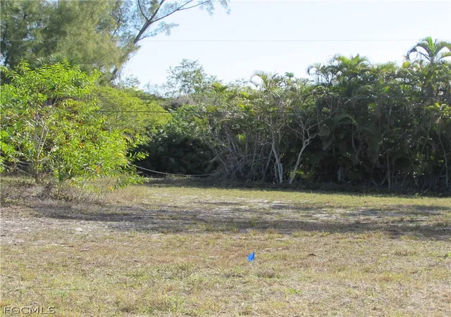 5th image of 7758 Breakwater Ct, Bokeelia, FL 33922 | MLS# 2026012053