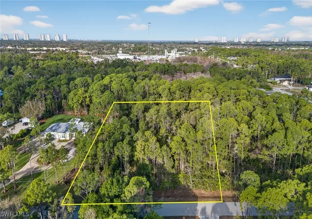 2nd image of 25210 Papillion Dr, Bonita Springs, FL 34135 | MLS# 226010245