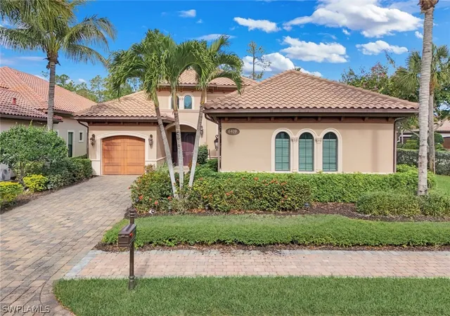 4th image of 6419 Vivaldi Ct, Naples, FL 34113 | MLS# 226009929