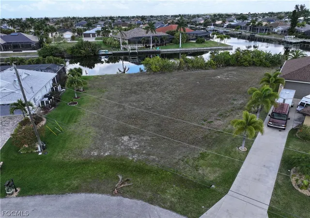 4th image of 2801 Sw 34Th Ter, Cape Coral, FL 33914 | MLS# 2026012197