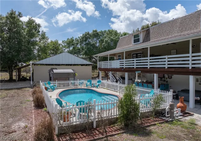 4th image of 19180 Four Wheel Dr, North Fort Myers, FL 33917 | MLS# 2026012209