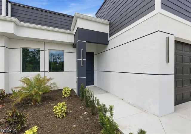 4th image of 3004 Iris Cir, Labelle, FL 33935 | MLS# 2026012238