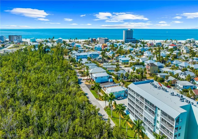 5th image of 345 Mango St #406, Fort Myers Beach, FL 33931 | MLS# 226010901