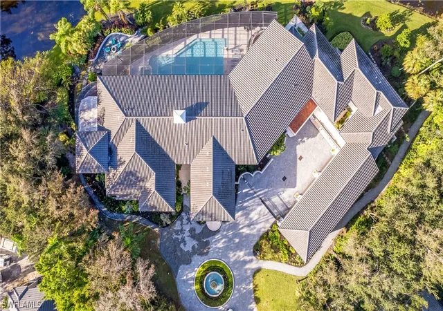 Photo 3 of Mansion for sale at 13323 Rosewood Ln, Naples, FL 34119 | MLS# 226010968 | Listing updated on 2026-06-14