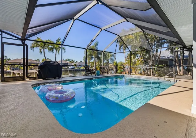 24th image of 2610 Sw 37th Ter, Cape Coral, FL 33914 | MLS# 2026012340