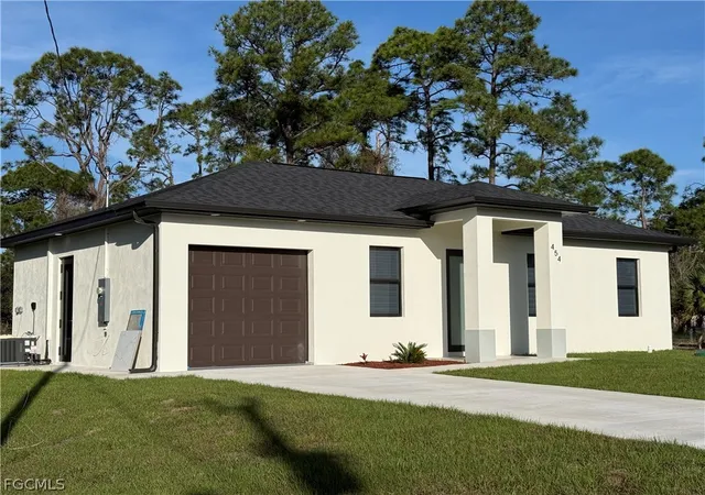 Photo 3 of Single family home for sale at 454 Norwood Ave S, Lehigh Acres, FL 33974 | MLS# 2026012456 | Listing updated on 2026-03-13
