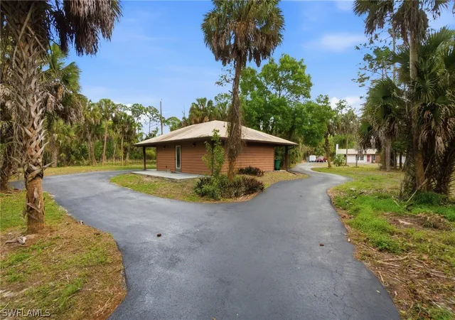 Photo 3 of Single family home for sale at 3670 27th Avenue Sw, Naples, FL 34117 | MLS# 226010810 | Listing updated on 2026-07-24