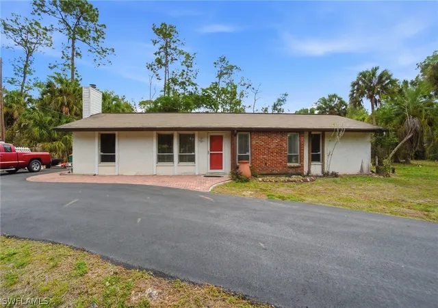 Photo 4 of Single family home for sale at 3670 27th Avenue SW, Naples, FL 34117 | MLS# 226010810 | Listing updated on 2026-07-24