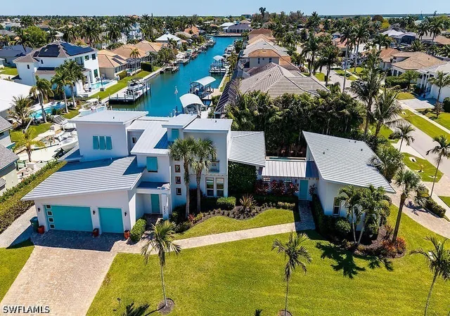 4th image of 255 Columbus Wy, Marco Island, FL 34145 | MLS# 226009739