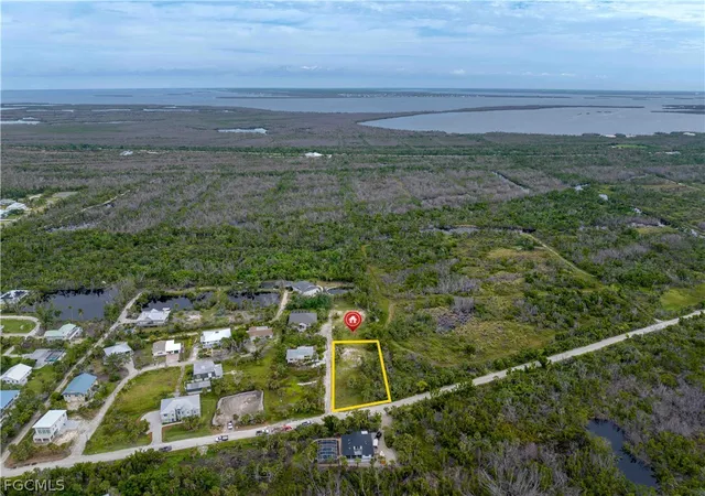 3rd image of 393 & 401 Raintree Pl, Sanibel, FL 33957 | MLS# 2026012645