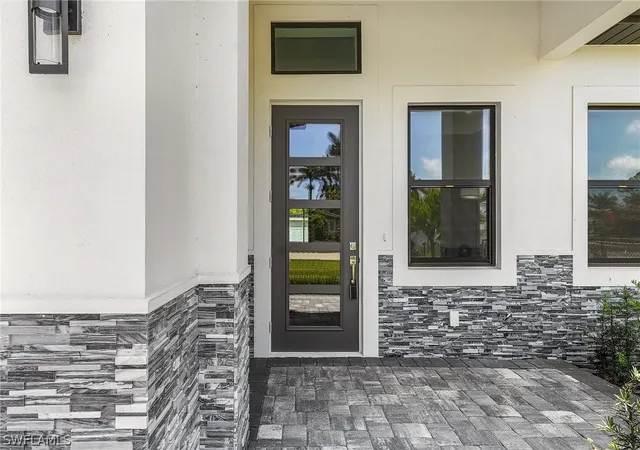 Photo 3 of Single family home for sale at 859 108th Avenue N, Naples, FL 34108 | MLS# 226011400 | Listing updated on 2026-03-14