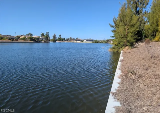 Photo 2 of Land for sale at 302 Sw 21st Avenue, Cape Coral, FL 33991 | MLS# 2026012686 | Listing updated on 2026-03-14