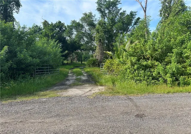 2nd image of 4291 Pinetree Blvd, Saint James City, FL 33956 | MLS# 2026012754